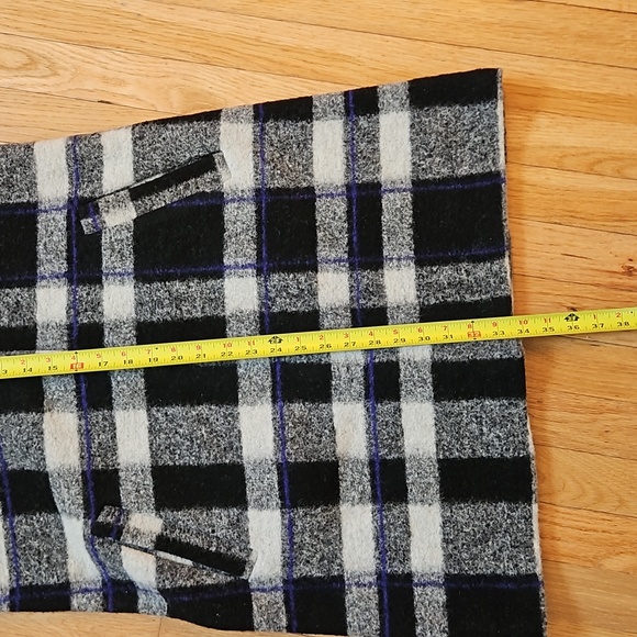 Max Studio Wool Coat size M. - Picture 6 of 7